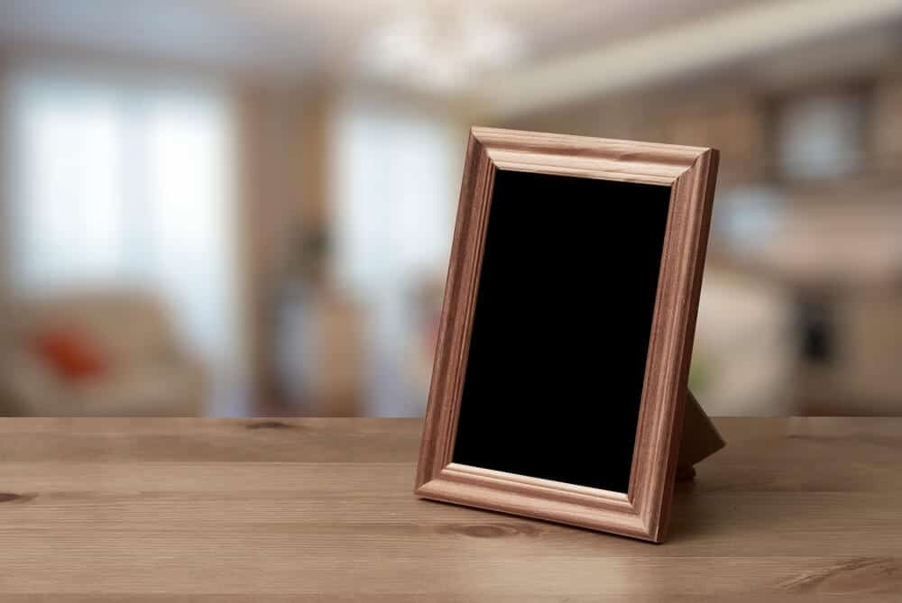 How to Fix Picture Frame Stand